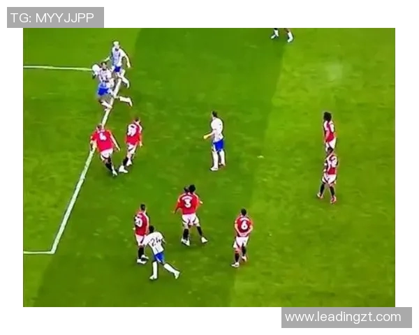 08赛季曼联与曼城巅峰对决回顾激情四射的曼市德比战役 08赛季曼联与曼城巅峰对决回顾激情四射的曼市德比战役