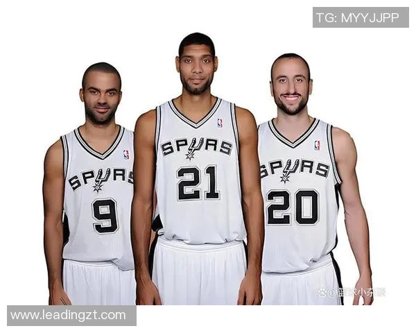 2015年NBA季后赛勇士与马刺的巅峰对决回顾与精彩瞬间分析